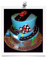 Cars cake (2)