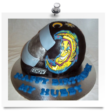 Helmet cake (2)