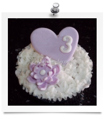 Numbered heart cupcake