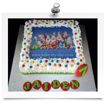 Seven dwarfs cake